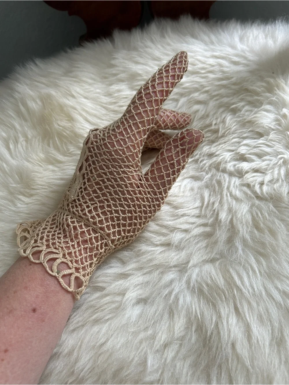 Vintage Handmade Ecru Crochet Lace Gloves in Beige